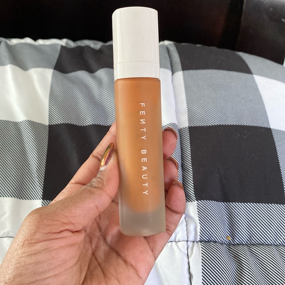 Fenty Pro Filter foundation. New, never used.